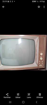 Televisão Loewe anos 60 para colecionadores