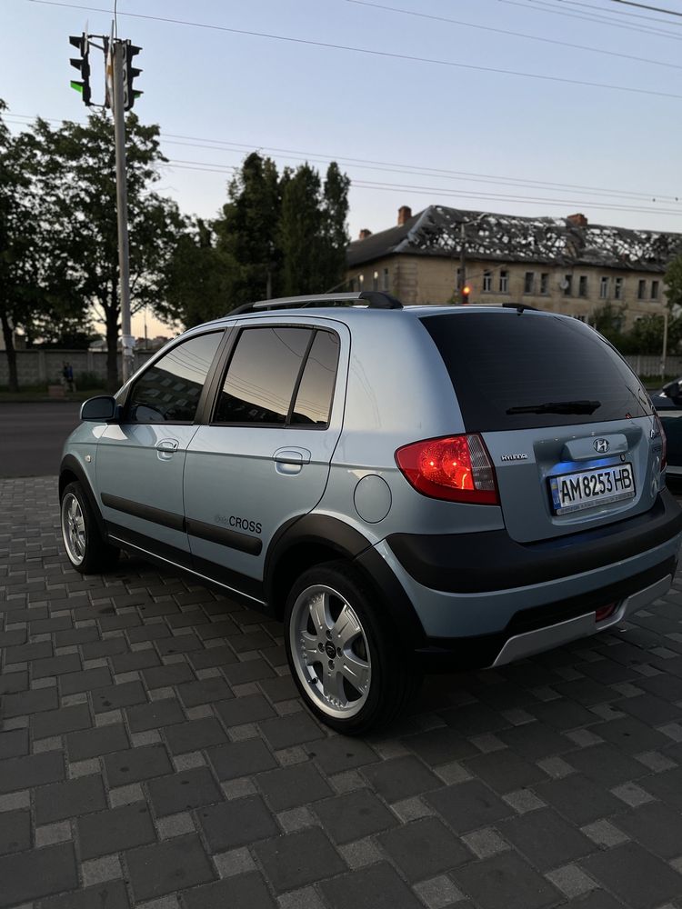 Авто Hyundai Gets Cross 2006