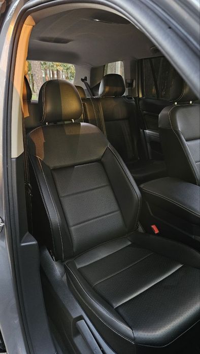 Продам авто VW Atlas 22