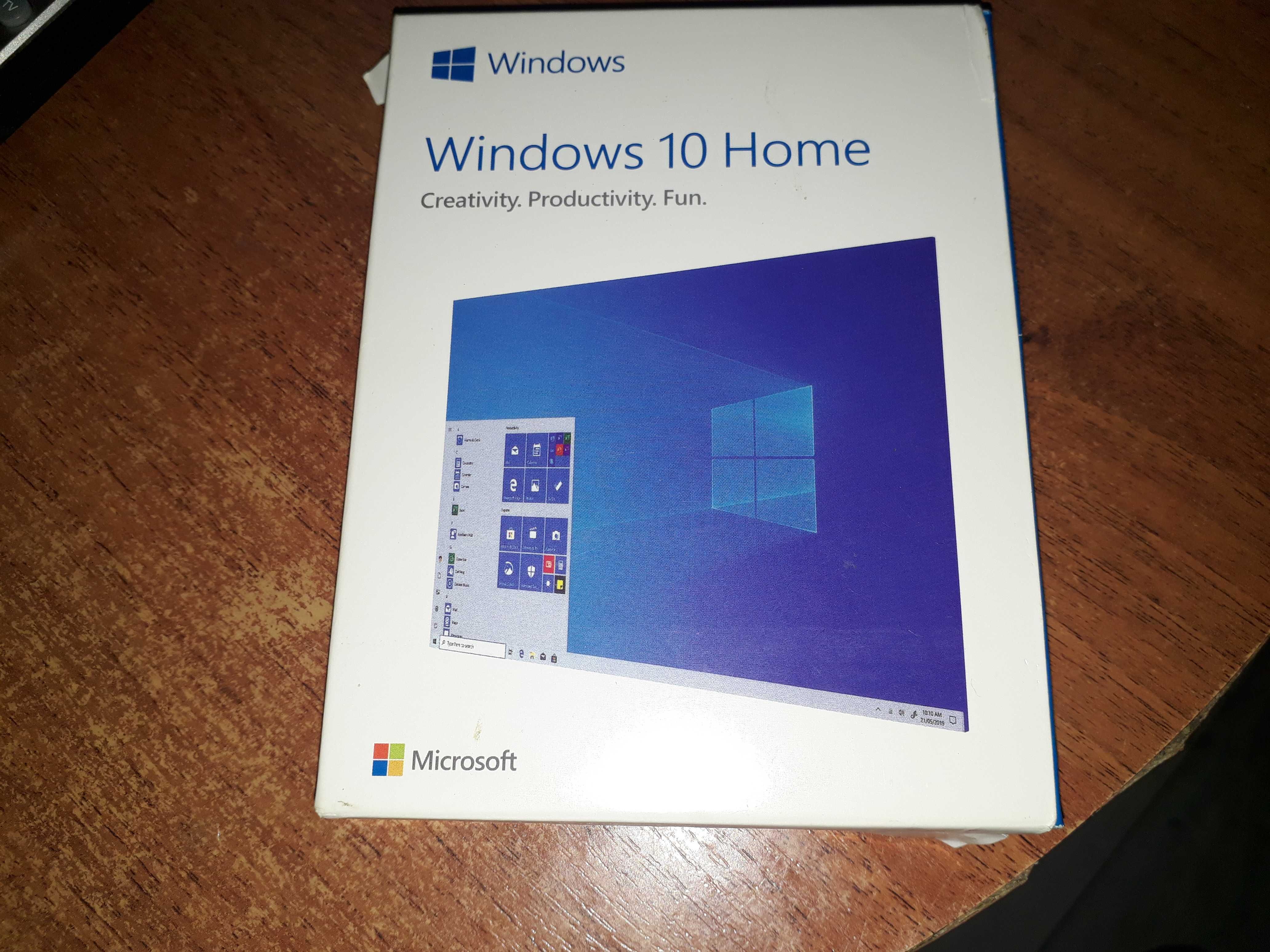 Windows Home 10 box