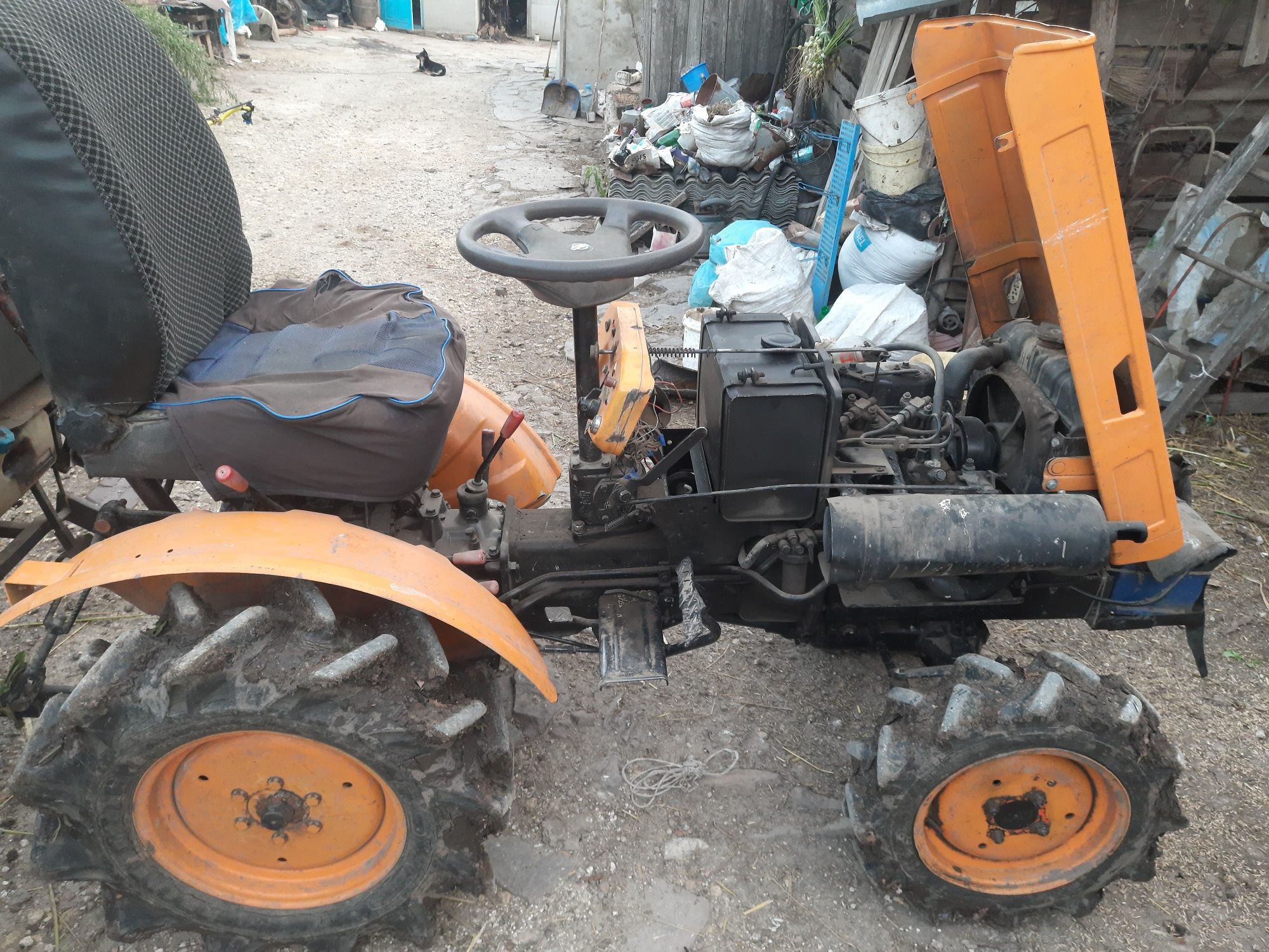 Продаю Kubota b6000