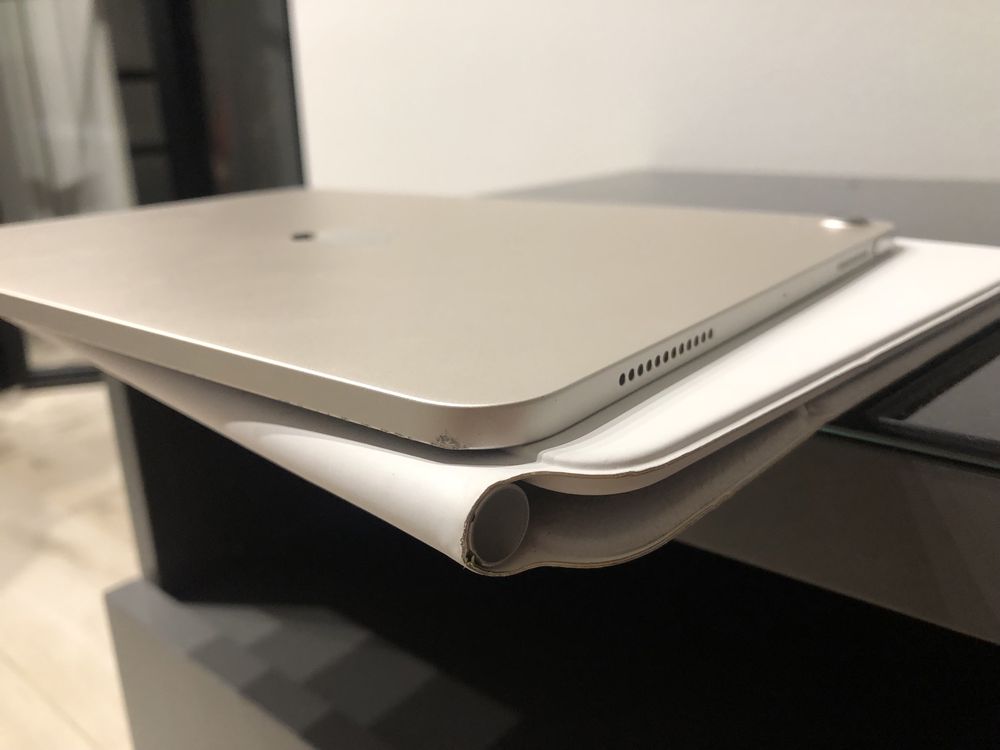 Ipad Air 2022, apple pancil i magic keyboard