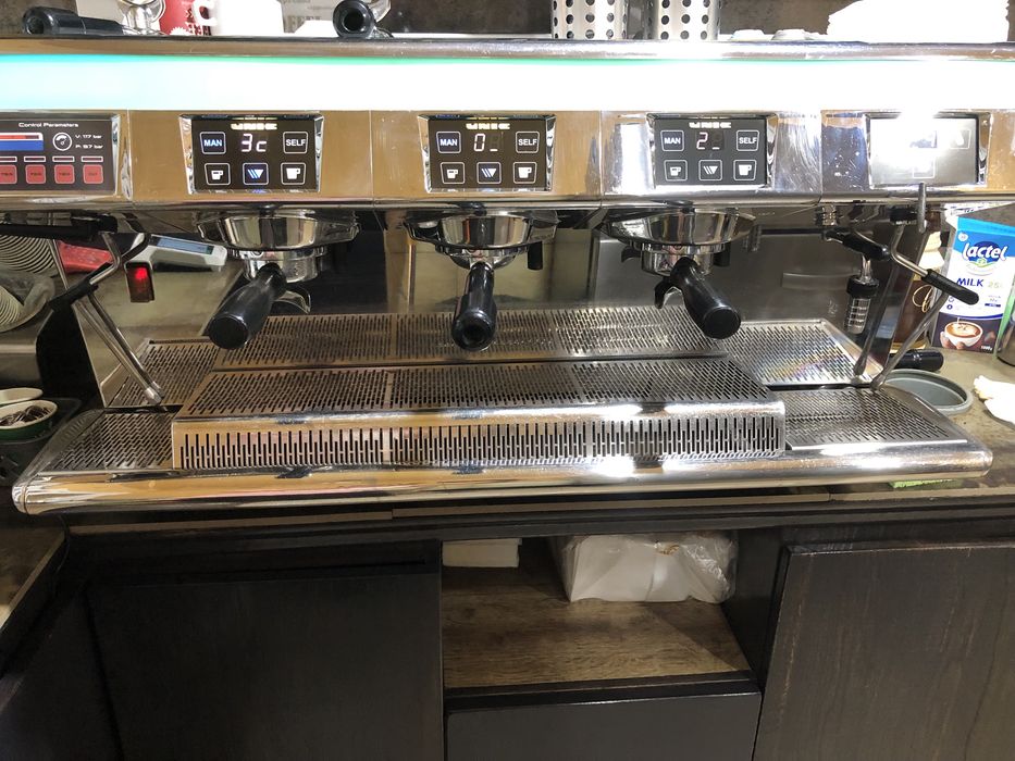 Кавомашина UNIC Stella di Caffe 3групи -професійна .і Rancilio на газу