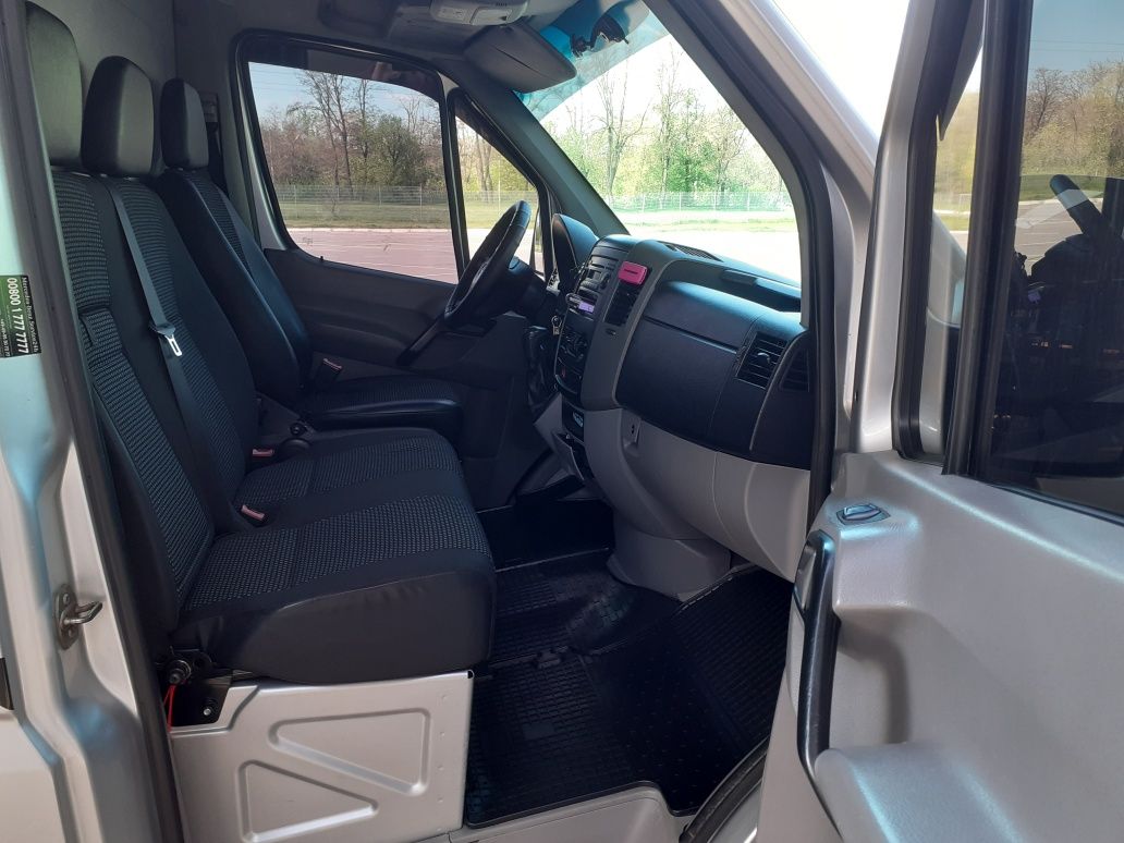 Продам ЕВАКУАТОР, автовоз Mercedes Sprinter