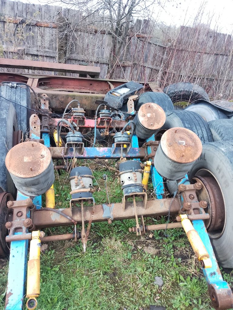 Продам вісь BWP барабані гальма