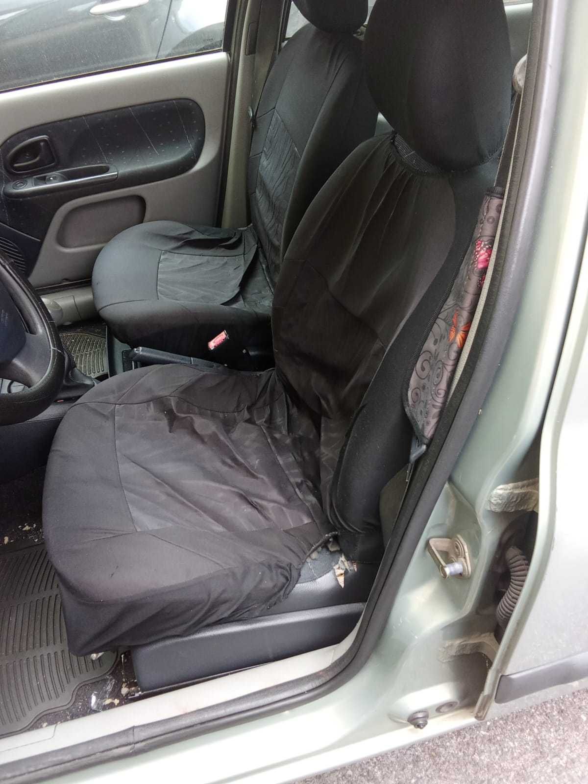 Renault Clio 2002