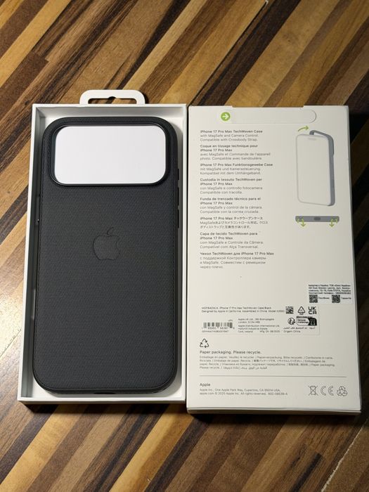 Original.17 Pro Max..Tech Woven Case