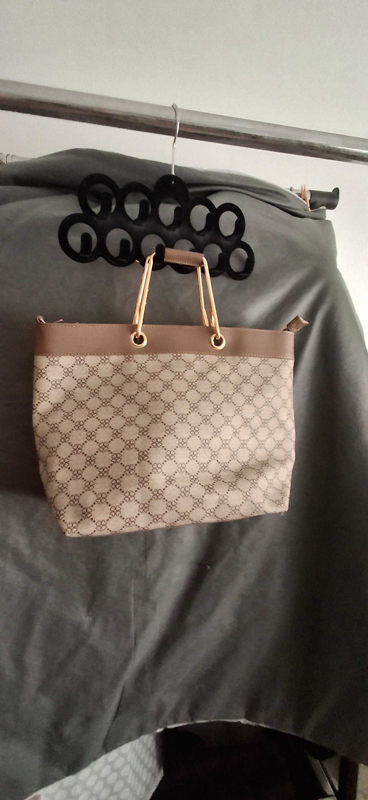 Malha shopper com alça dourada