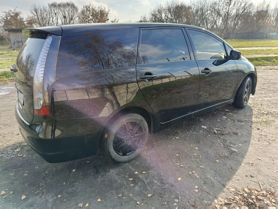 Mitsubishi Grandis 2008 2.0 did