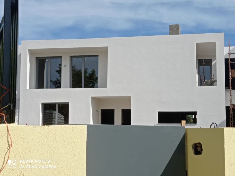 Construção e Reforma Confiável! Capoto, Pinturas e Pequensas obras