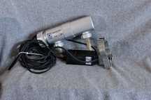 Lampa UV/Sterylizator JBL 9W do akwarium lub oczka wodnego