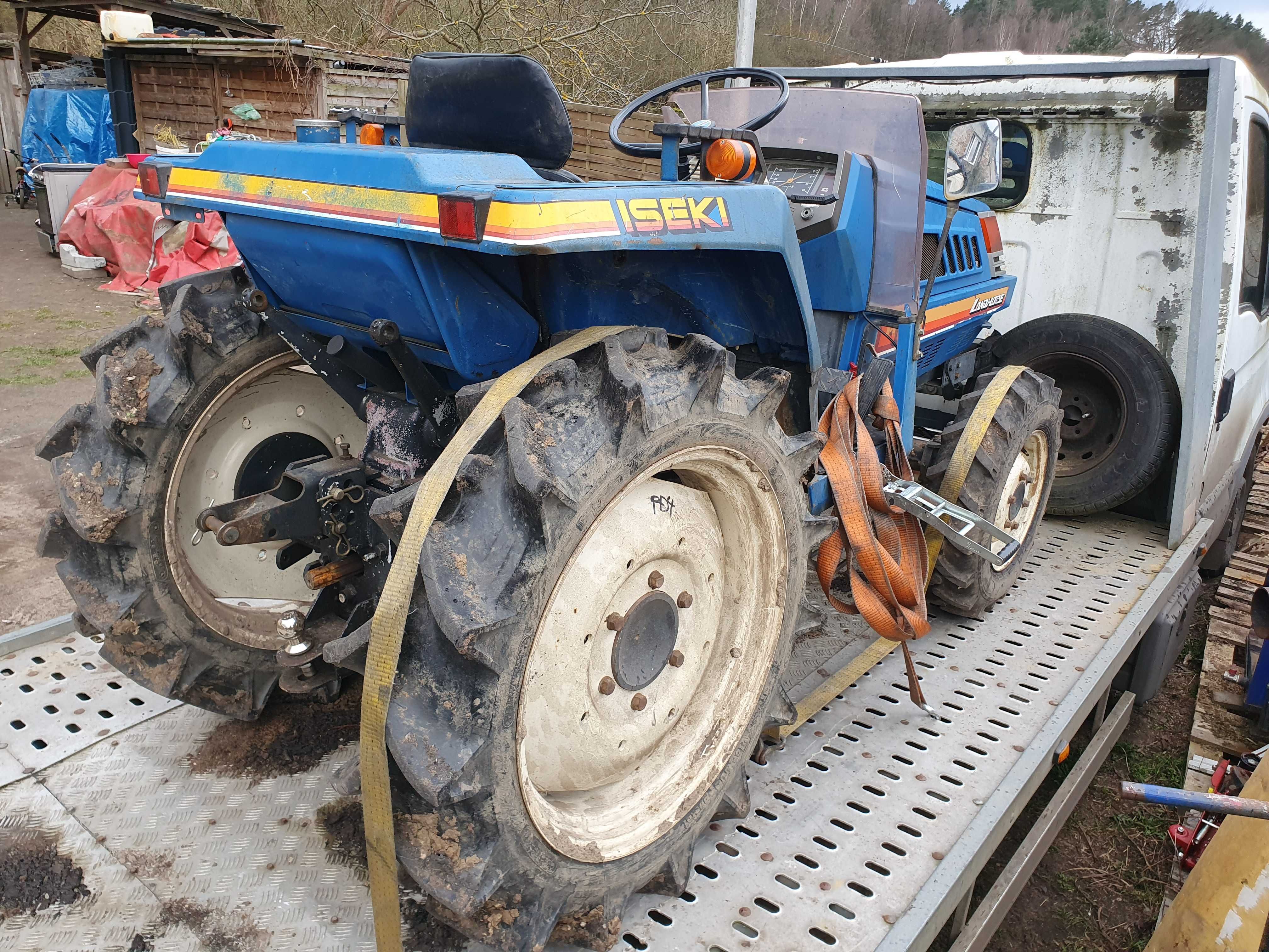 Traktorek Ciagniczek ISEKI 18KM 4X4