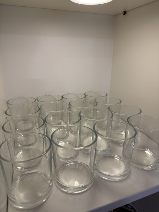 Copos de vela em vidro