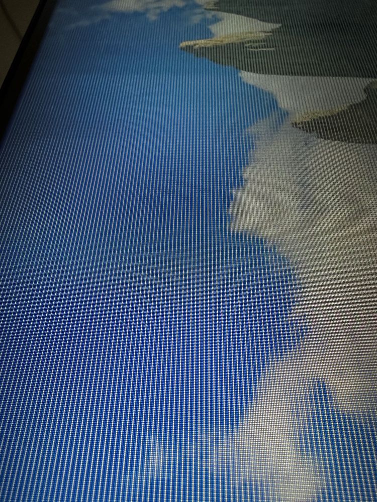 Monitor AOC 24G4XE uszkodzona matryca