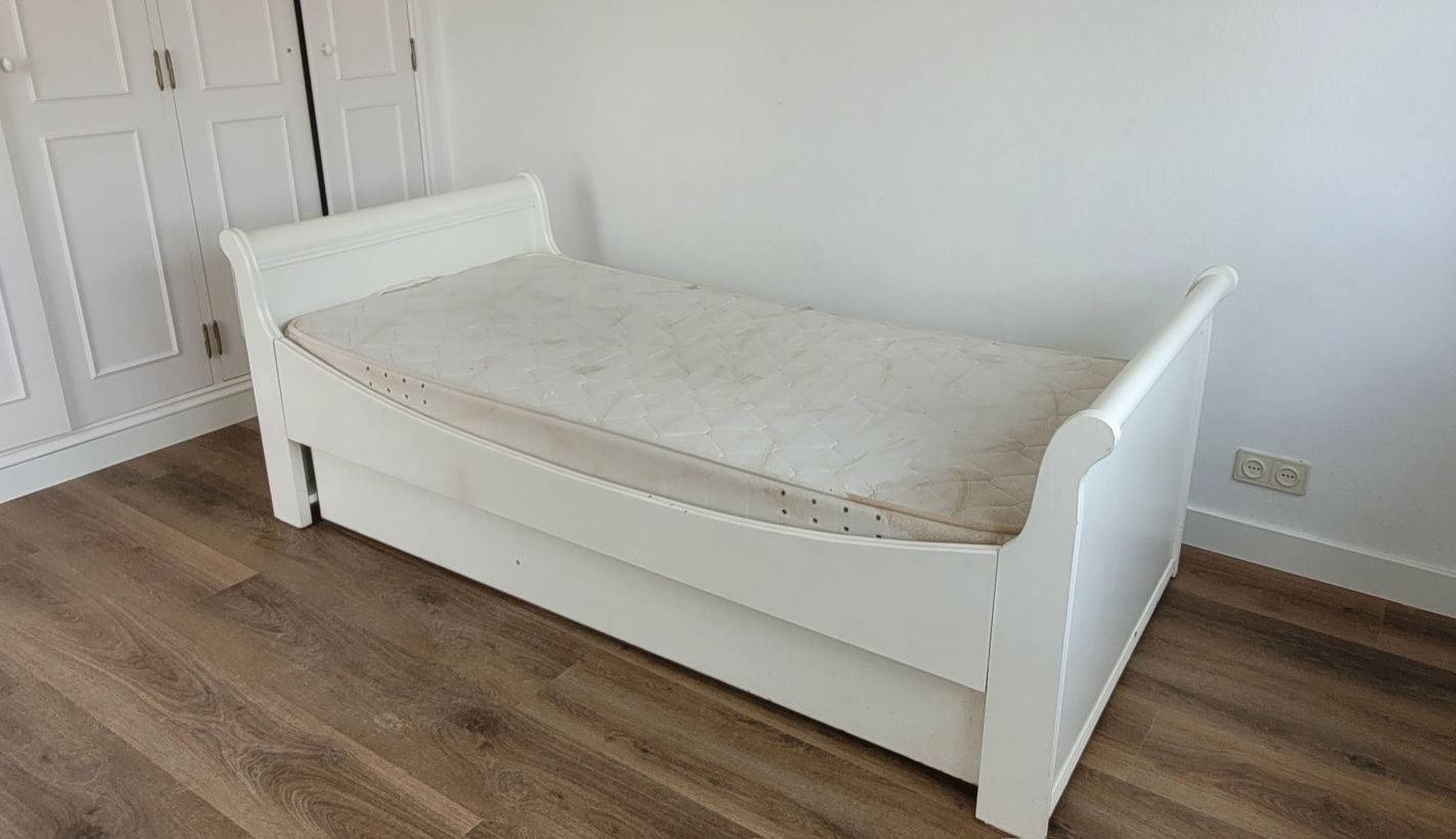 Cama solteiro com gavetão para 2a cama
