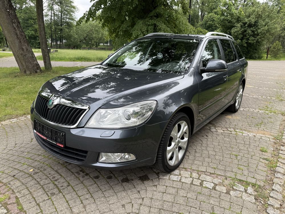 Skoda Octavia 1.2 beznyna/automat/bogato wyposazona/ zarejestrowana!