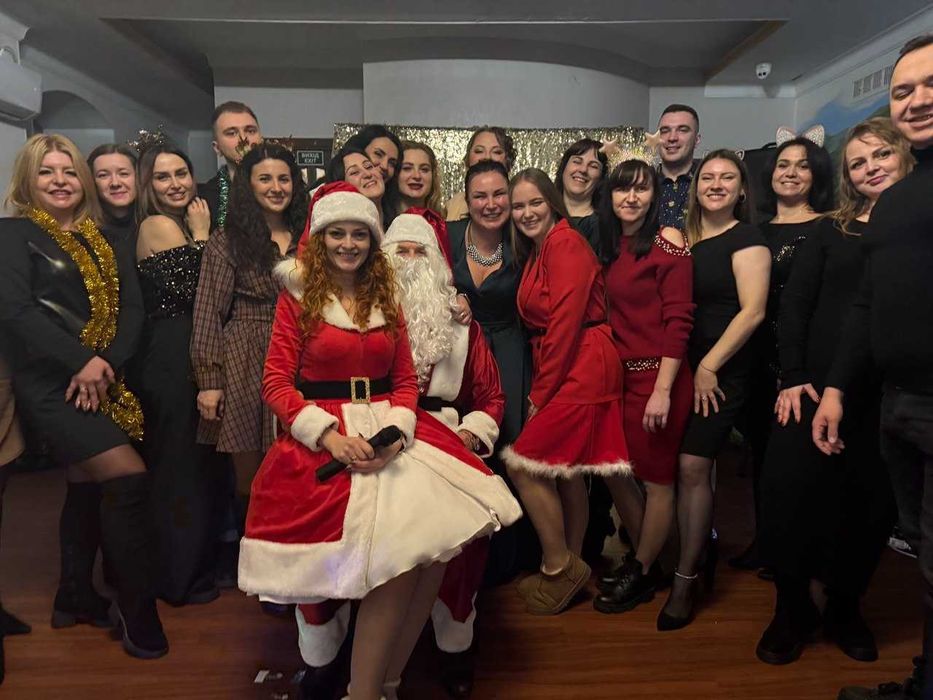 Ведуча/ ведучий/ тамада + Dj на корпоратив, весілля, ювілей, рочок