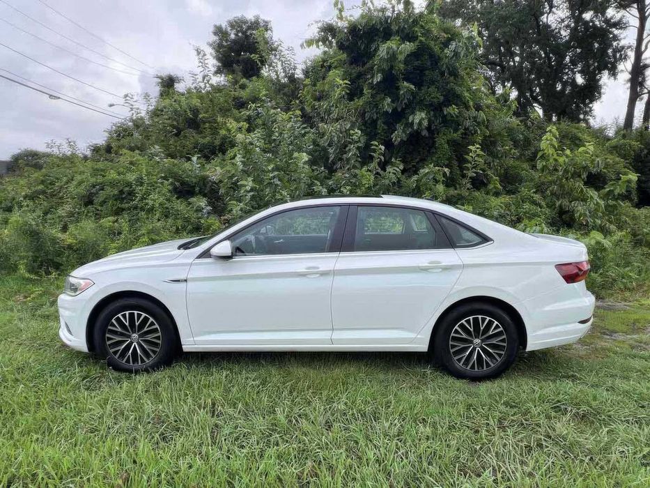 Volkswagen Jetta SEL      2019