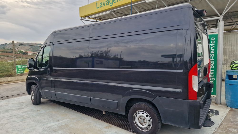 Peugeot Boxer Premium