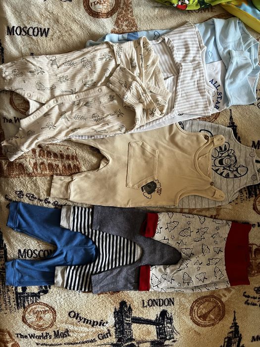 Набір дитячих речей