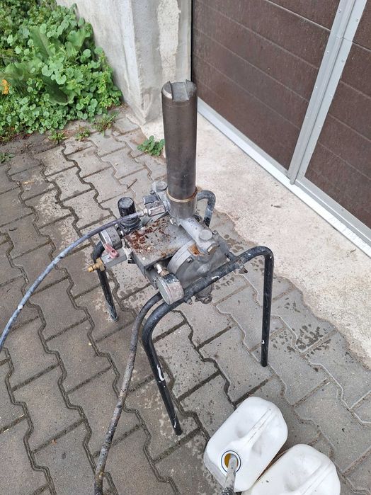 Pompa lakiernicza do farb klejów MALARSKA PNEUMATYCZNA MEMBRANOWA