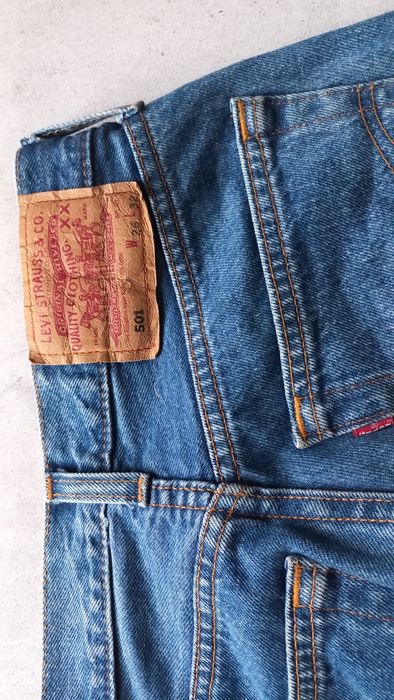 Spodnie levis 501, rozmiar w26 L32