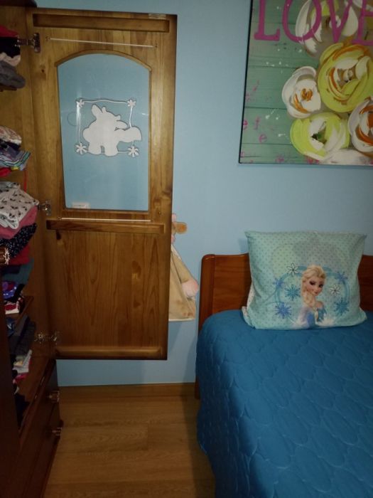 Quarto de menina com margaridas LINDÍSSIMO