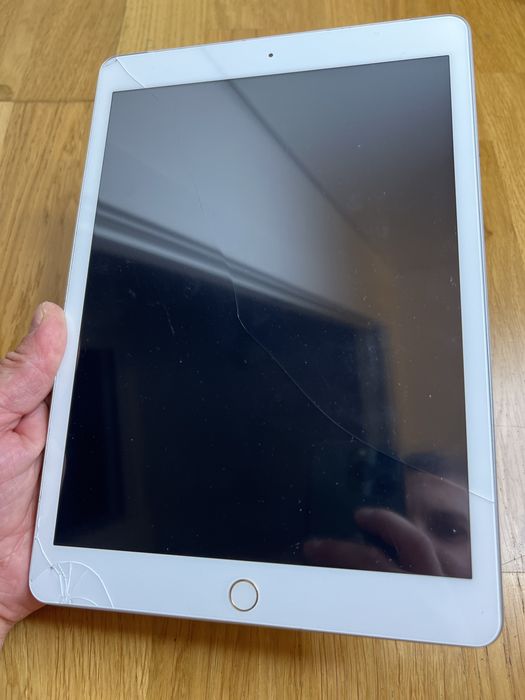 Ipad 8 128gb під ремонт #1285