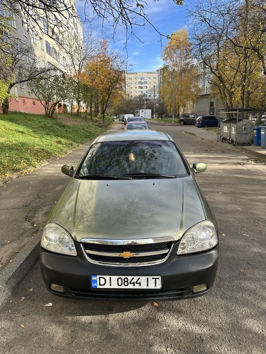 Шевроле лачетті