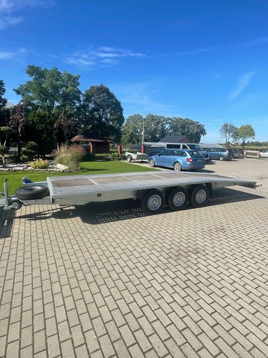 Wynajem autolawety z lawetą o ładowność 2600kg długa 6 m,kategoria B+E