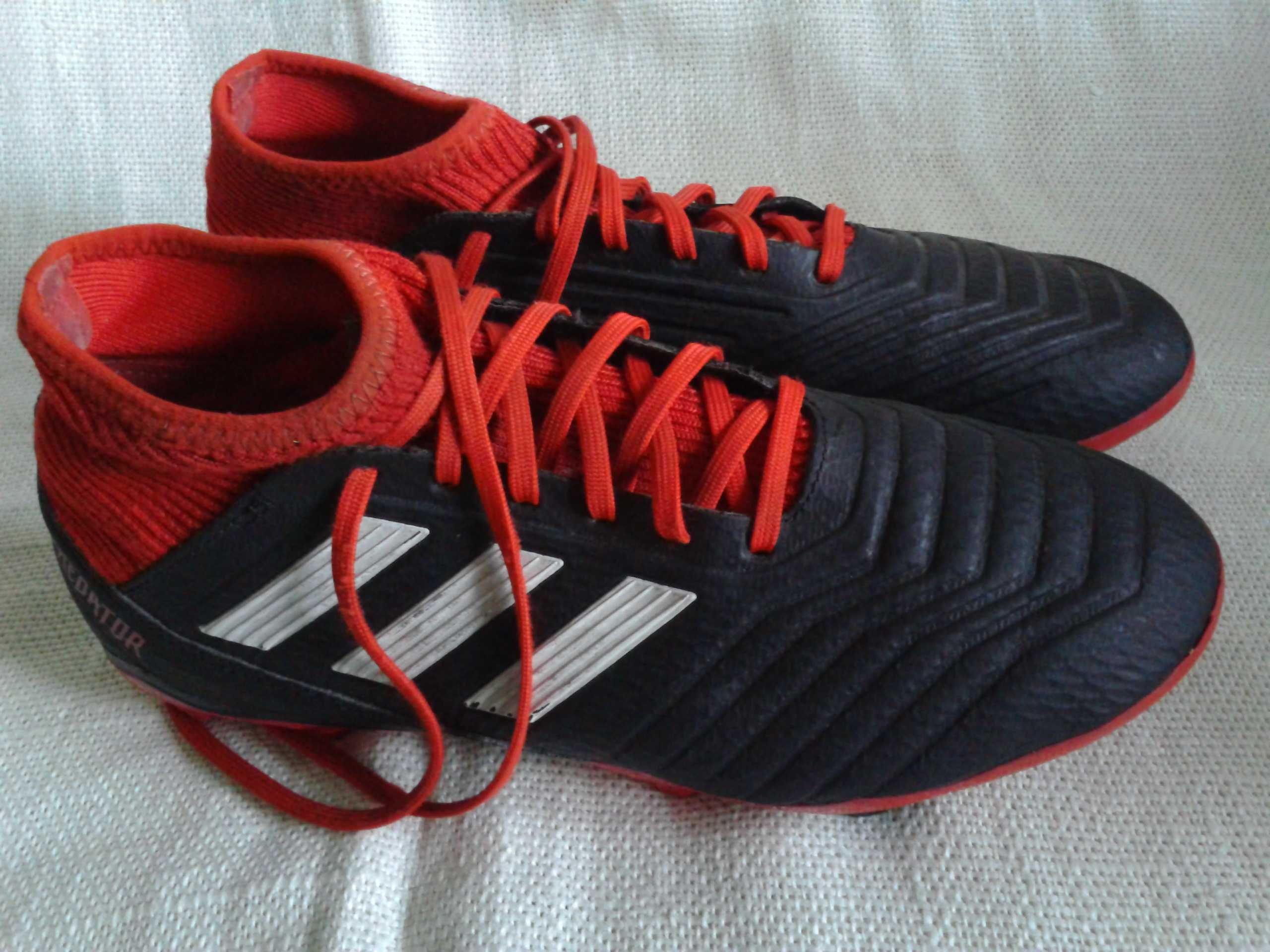 Buty piłkarskie adidas Predator  rozm.40