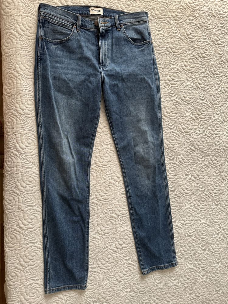 NOWE Męskie spodnie jeans jeansowe WRANGLER 33x34 W33 L34