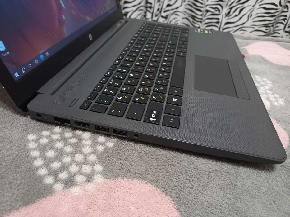 Игровой Видео GTX 1050 Ti  (4 ГБ)   AMD Ryzen 5" / SSD/  HP Laptop 15
