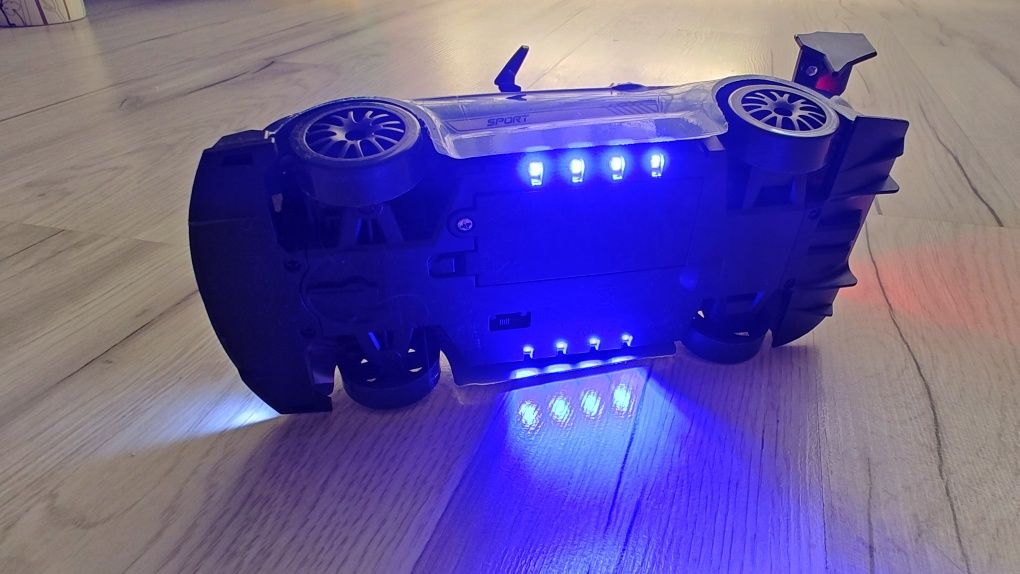 Samochód Ford Mustang GT 6 do driftowania LED neony DRIFT RC 4wd