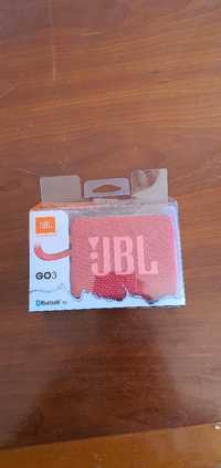 coluna Jbl Go 3 nova na caixa usada algumas vezes apenas.