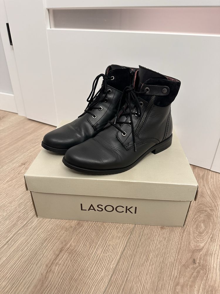 Czarne damskie botki Lasocki r.36