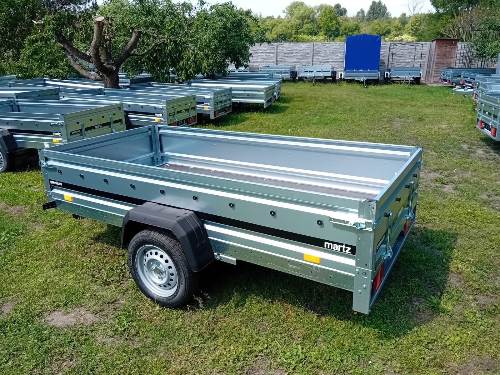 Sprzedam przyczepkę(przyczepę) samochodową Martz PREMIUM 264x126 RESOR