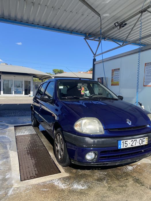 Renault clio 1.2 gasolina