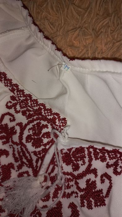 Продам  вишите плаття