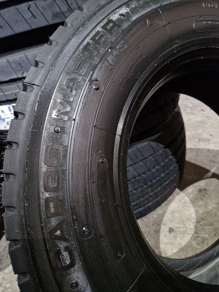 4x opony ciężarowe Profil 245/70R17,5 Napędowe XDE2
