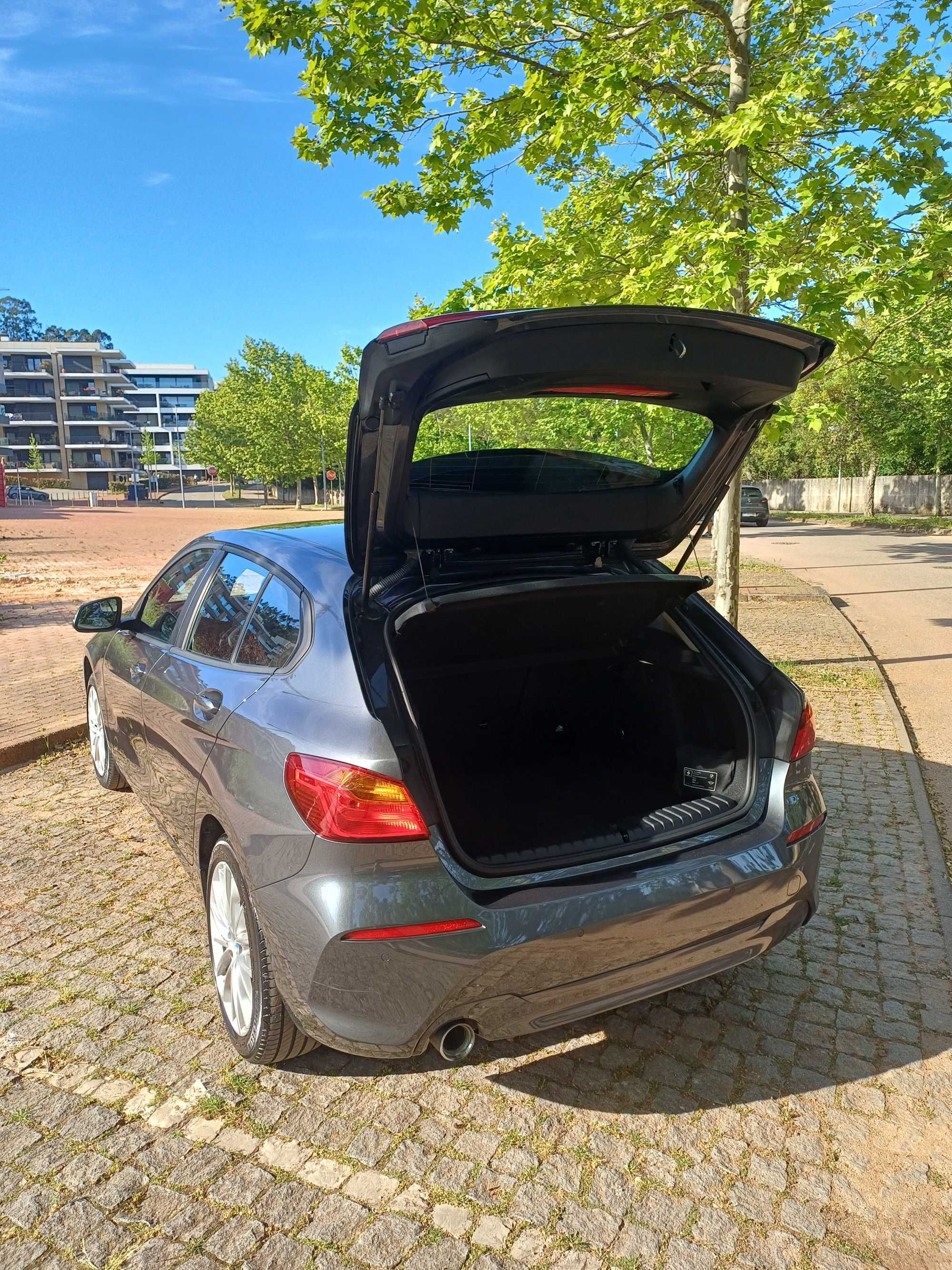 BMW série 1, 3 anos, caixa automática
