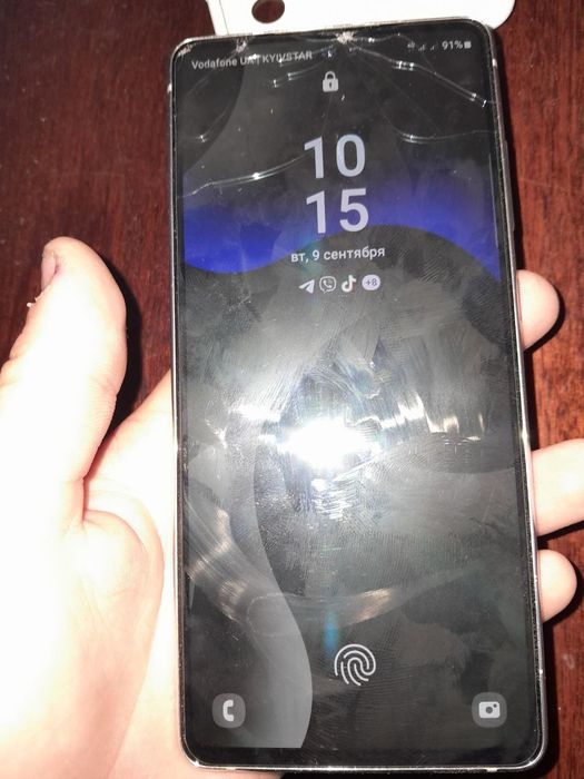 Продам телефон  Samsung S 20 FE на чипе snapdragon 865