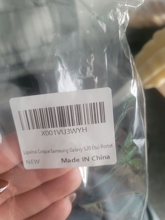 Sprzedam etui na telefon