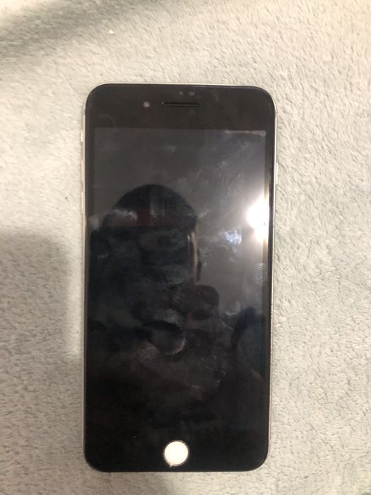 Vendo iphone 8plus para peças