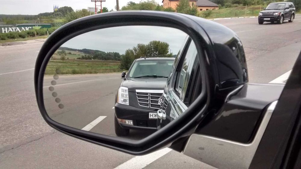Cadillac Escalade2007 V8 6.2л,410лсГаз-Бензин куплен новым в Киеве2008