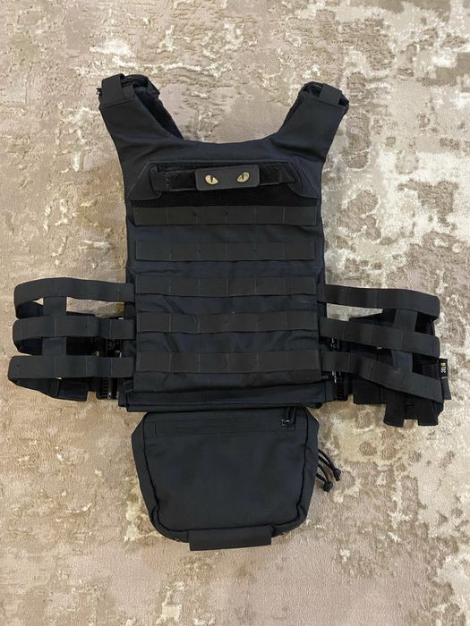 Продам плитоноску M-Tac Cuirass Elite Black