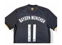 Podolski -Bayern -koszulka z autografem (zag)