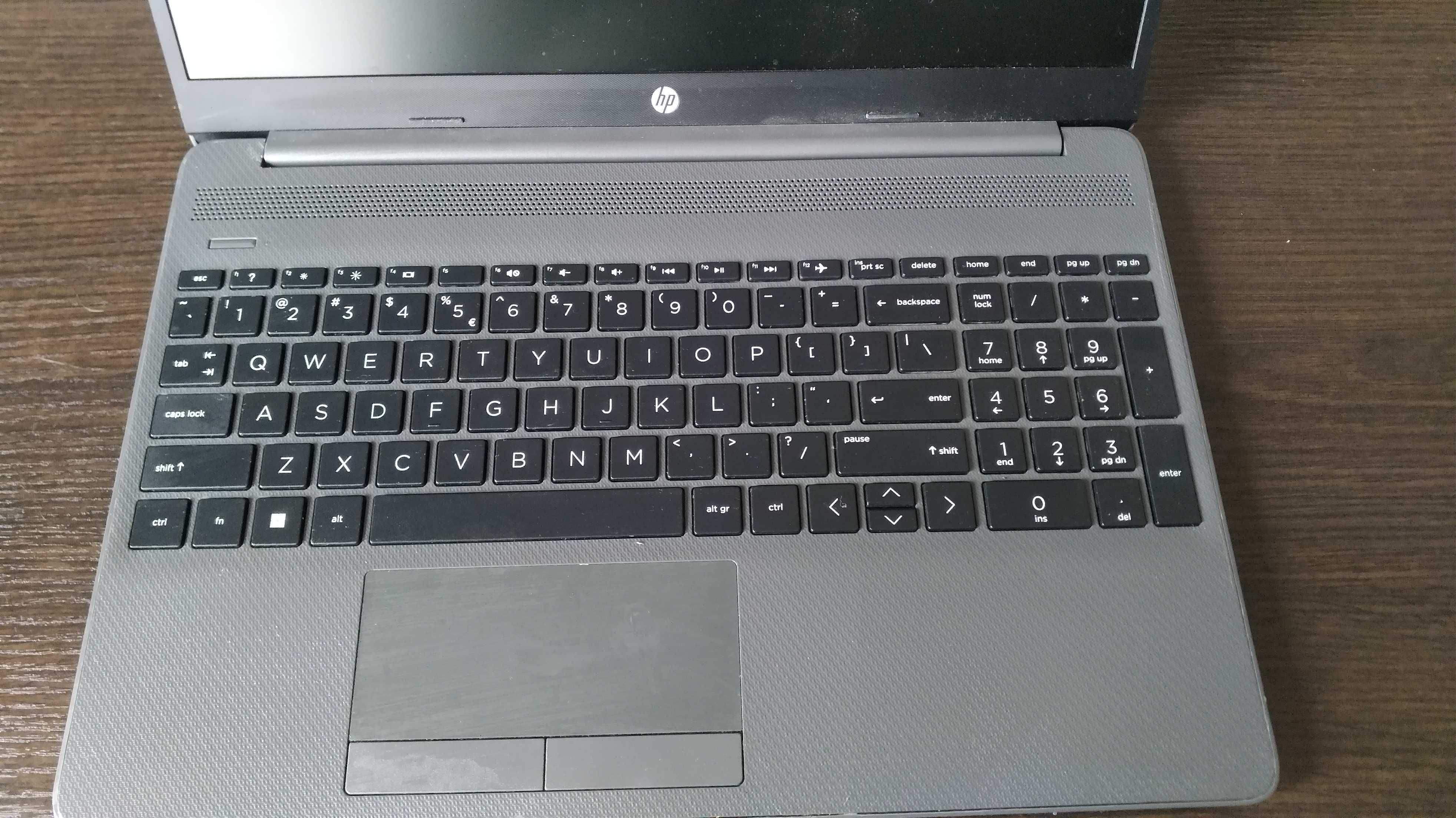 lAPTOP hp 16 gm ram
