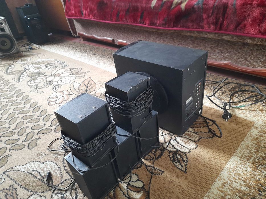 Домашний центр 5.1 Gemix HT-1050