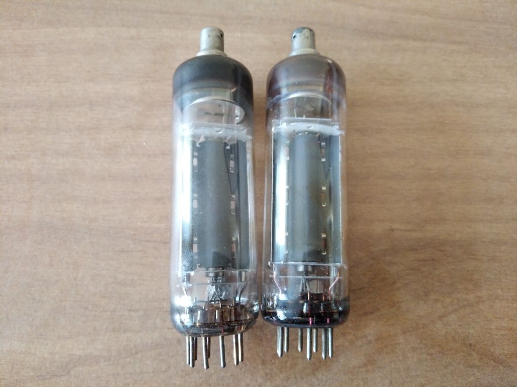 24 lampy elektronowe